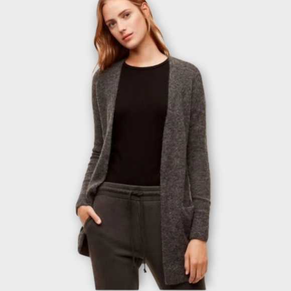 Wilfred Sweaters - Aritzia Wilfred Free Aronson Sweater Charcoal Size XXS